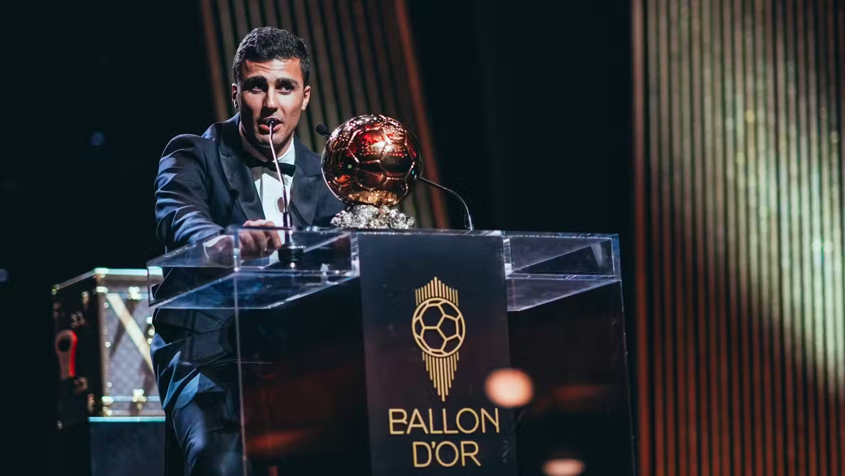 Rodrigo Hernandez dinobatkan sebagai pemenang Ballon d'Or 2024